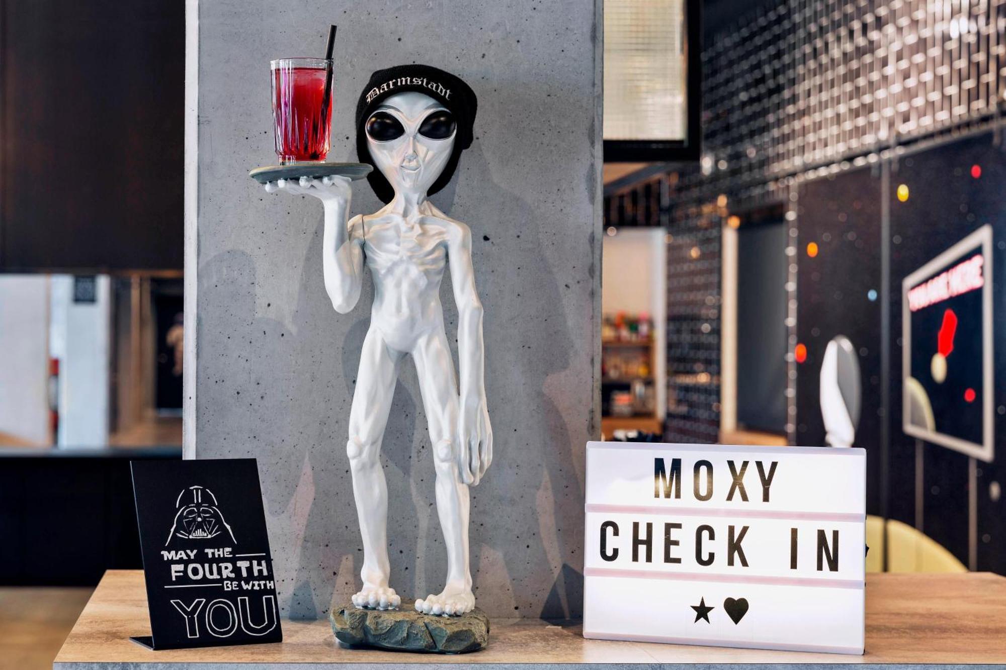 Moxy Darmstadt Buitenkant foto