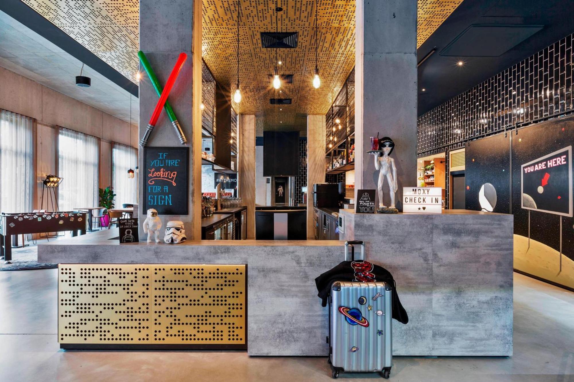 Moxy Darmstadt Buitenkant foto